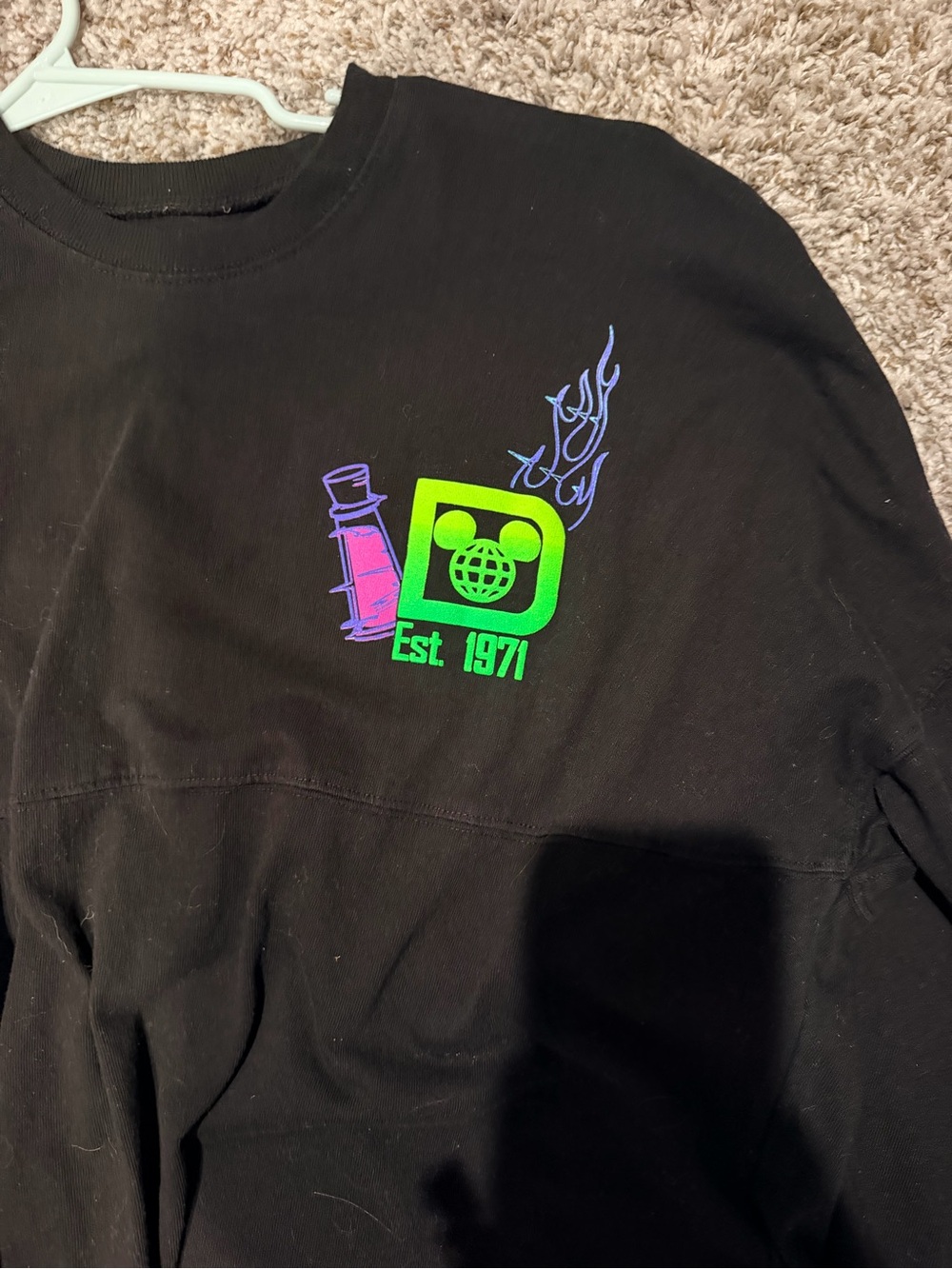 Women’s Walt Disney Jersey Black Neon Villains Graphic Sweatshirt - Green Logo - Picture 2 of 3